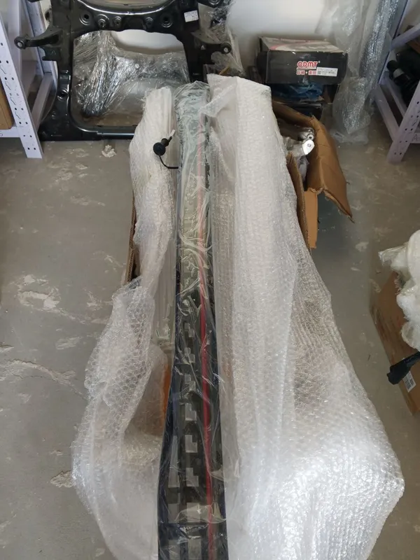 后贯穿灯задний прольняющийся фонарь Dongfeng EP 008. 1