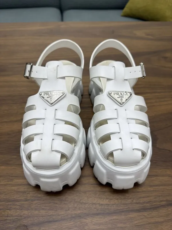 Босоножки Prada, оригинальные