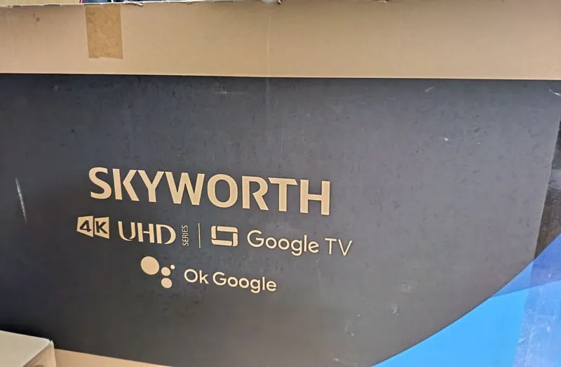 Smart TV Skyworth 65" 4K Google TV — фото 1