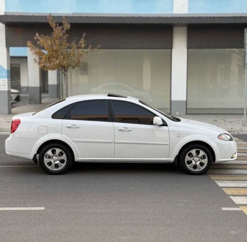 Gentra 2022Yil Avtomat Elegant Plus Full Xolati Ideal Avto Kredit 1kun 3