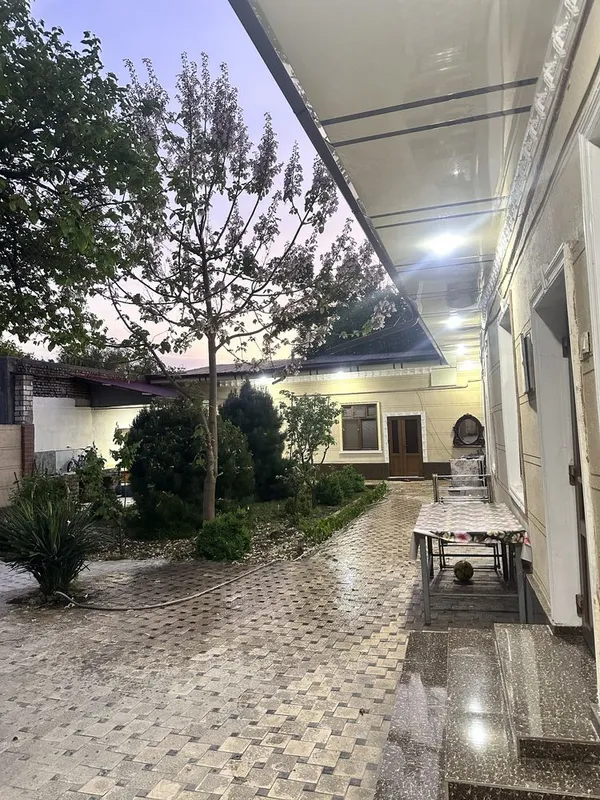 Sergili yujniy vagzqlni orqasi