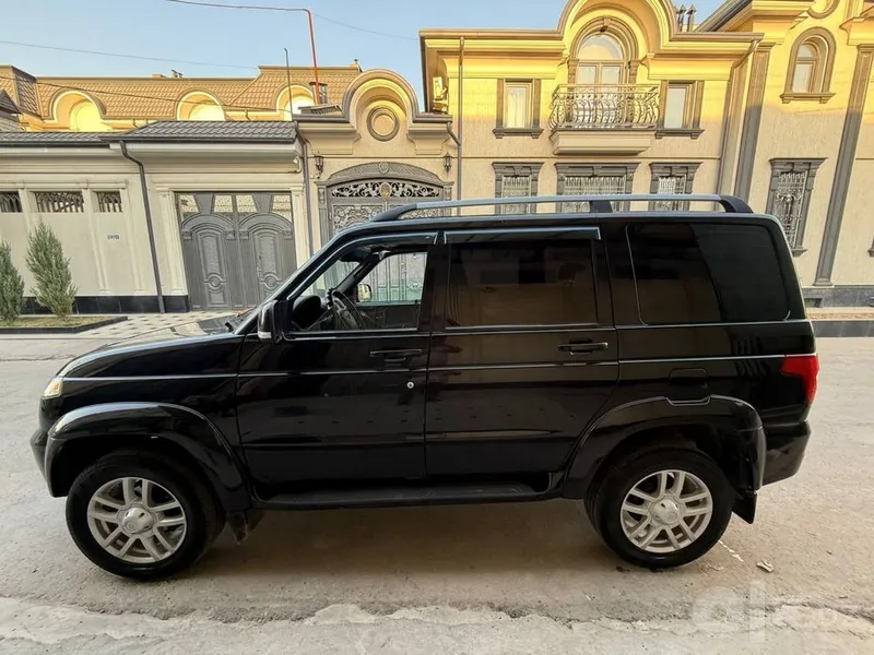 UAZ Patriot shoshilinch sotiladi 5 UAZ Patriot shoshilinch sotiladi 5