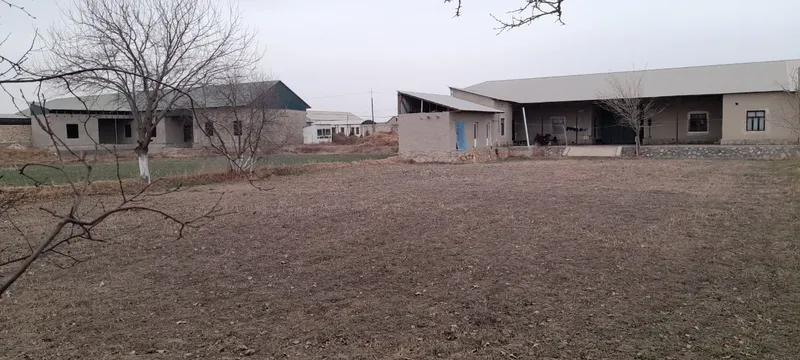 uchaska sotiladi 15 sotiq uchaska sotiladi 15 sotiq