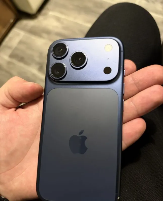 iPhone 17 pro 256gb e sim 6 iPhone 17 pro 256gb e sim 6