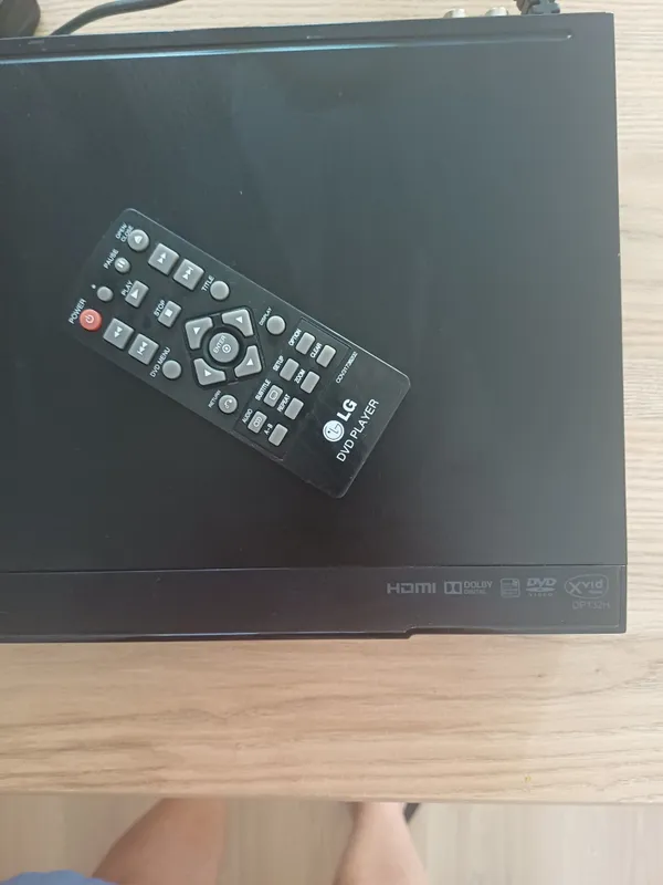 Видео плейер LG состояние отличное