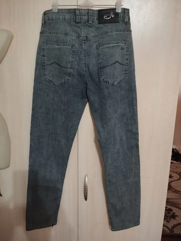 Продам на мальчика джинсы — фото 1