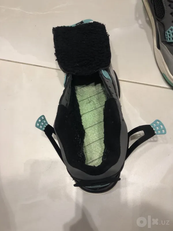 Кросовки AIRJORDAN-4 2 Кросовки AIRJORDAN-4 2