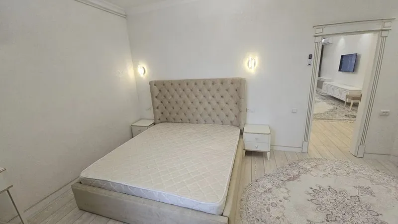 2-комнатная квартира, 67 м², ЖК Parisien — фото 2