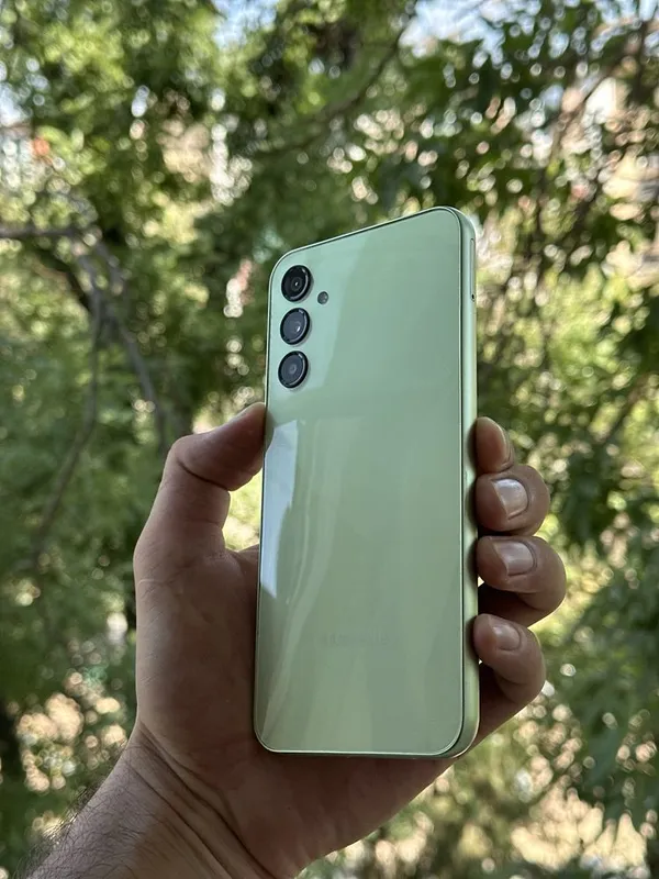 Samsung Galaxy A24 1 Samsung Galaxy A24 1