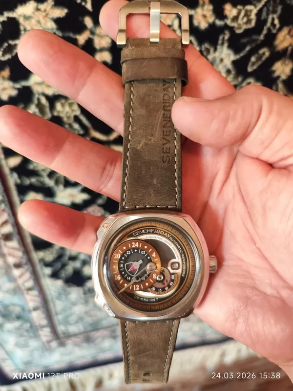 Часы sevenfriday 2 Часы sevenfriday 2