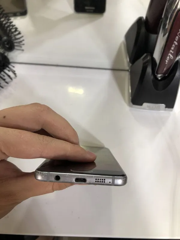 Samsung a3 2017 yil chiqqan 2 Samsung a3 2017 yil chiqqan 2