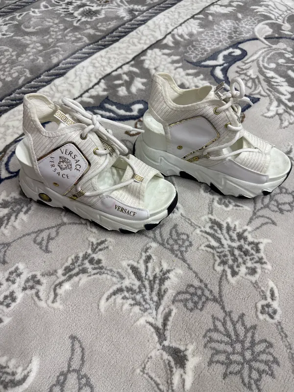 Versace 3 Versace 3