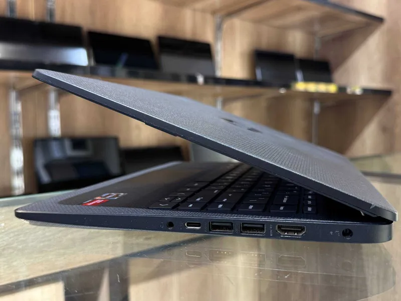AMD Ryzen 7-5700U Ryzen 7-5700U ram 16 ssd 512 14" HD сенсорный — фото 2