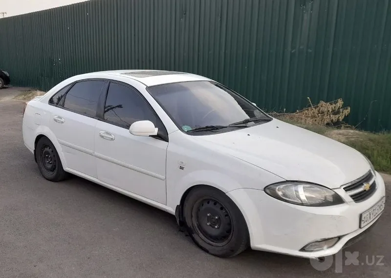 Lacetti 2019, avtomat, lyuk, bordo rang 3 Lacetti 2019, avtomat, lyuk, bordo rang 3