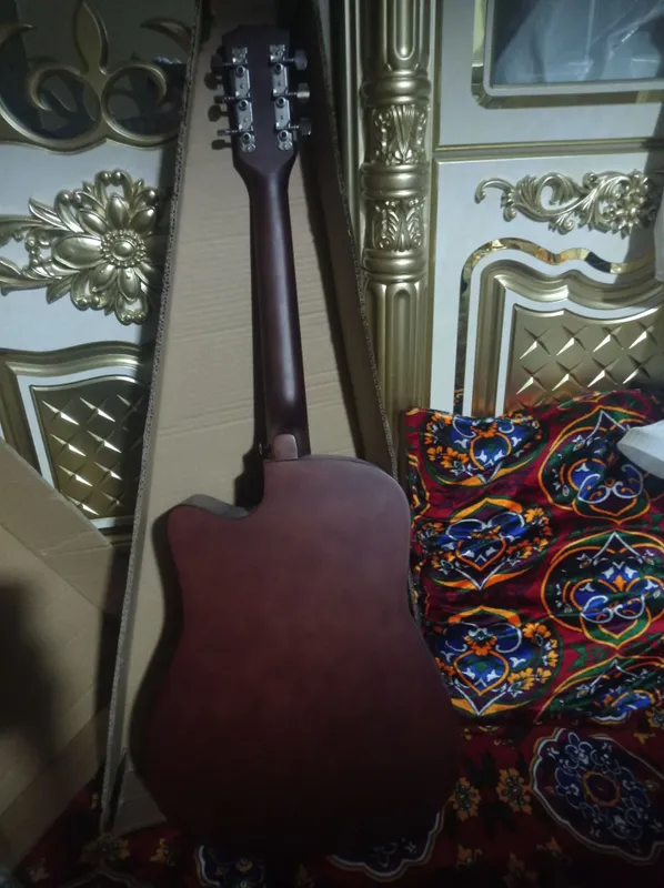 akustik gitara yangi 38 razmer srochna sotiladi — фото 1