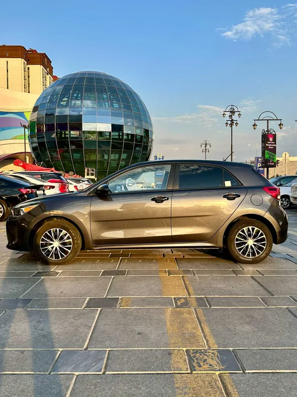 Kia Rio 2018, 1.4 MPI, автомат, хэтчбек, пробег 63 000 км 3
