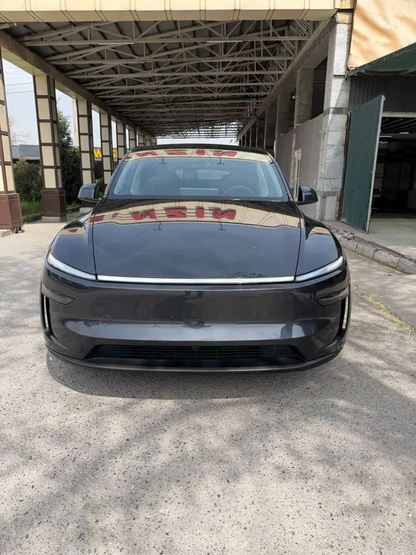 Tesla model Y Juniper