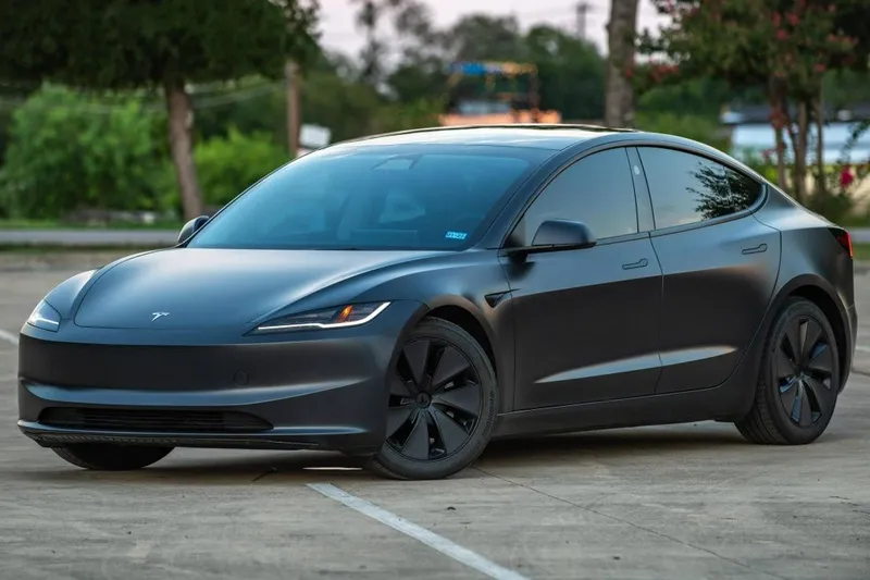 Можно в лизинг. Tesla model 3 highland 2024/2025, dual motor