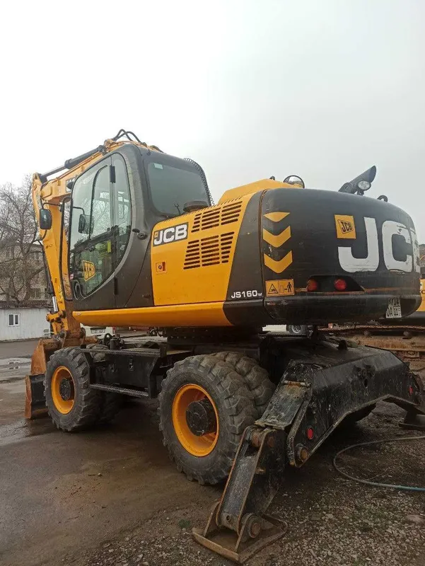 Экскаватор JCB Продается! JCB ekskavator sotiladi! — фото 1