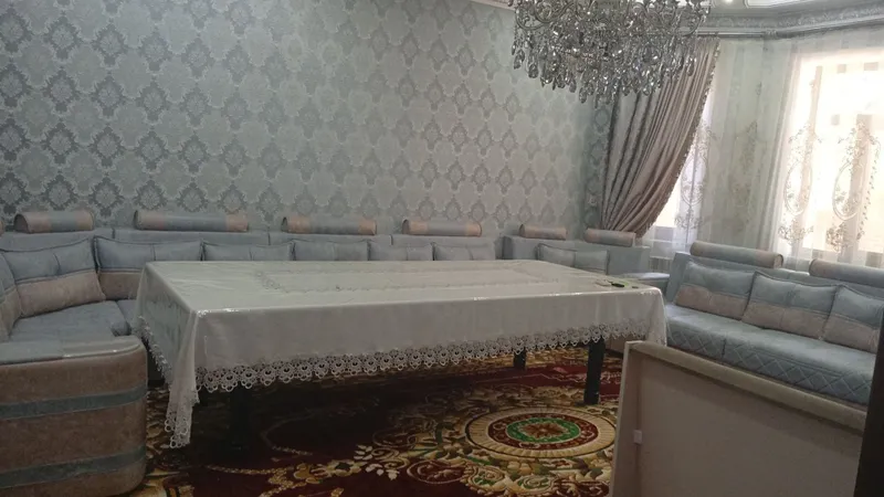 Yengi tashmi 50 yillik ilgor mahallada 3.75 uy sotiladi honalar 7 ta 2 4