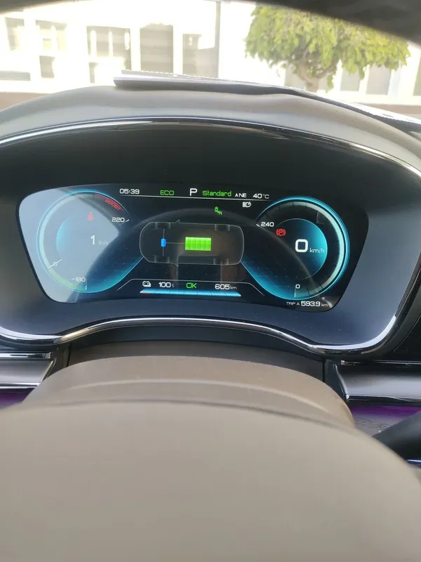 BYD Han full toza 30 min km yurgan sotiladi 5 BYD Han full toza 30 min km yurgan sotiladi 5