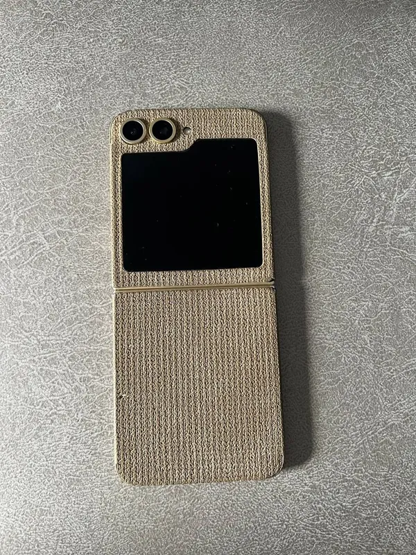 Galaxy Z flip 6 sotiladi ideal!!! 2 Galaxy Z flip 6 sotiladi ideal!!! 2
