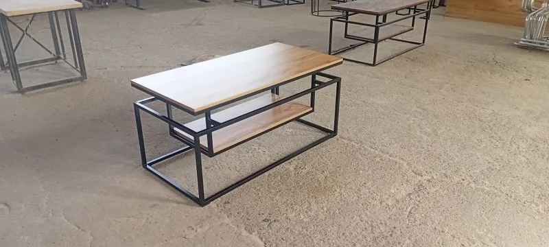 Jurnalniy stol loft 2