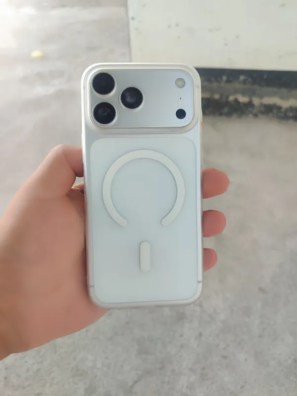IPhone 17 Pro max 3