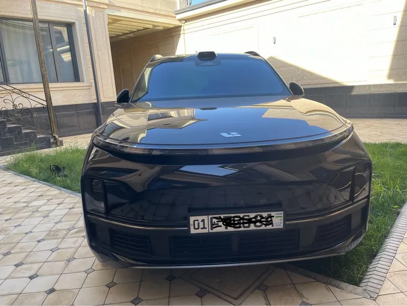 Li 9 2024 срочно продаётся, 100% чистая 1