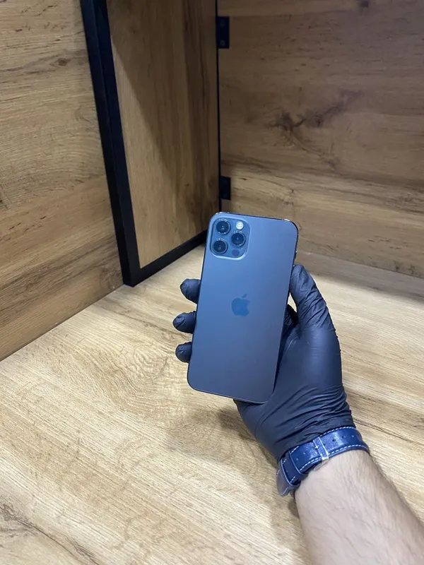 Iphone 12 pro sotuvda 1 Iphone 12 pro sotuvda 1