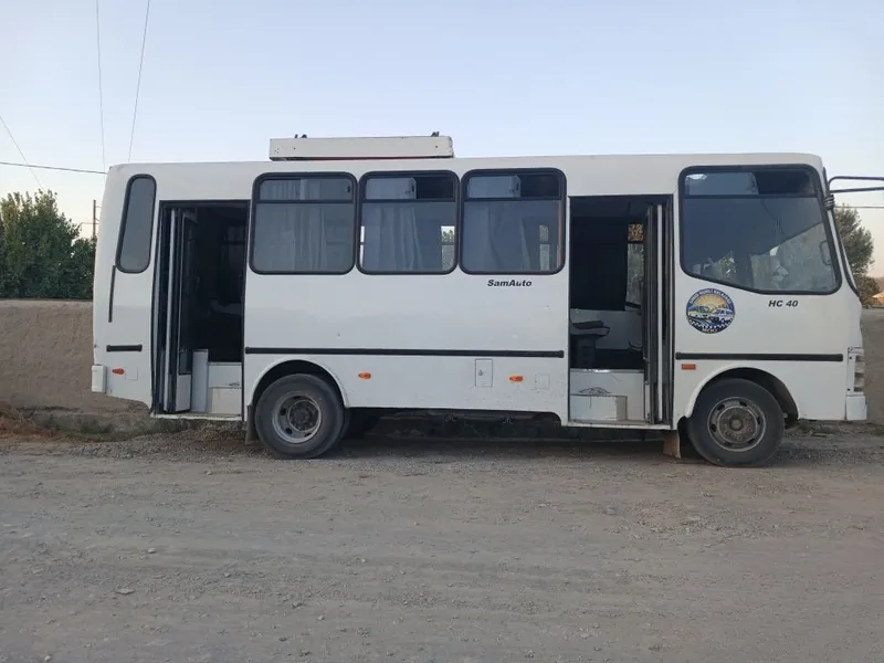 Avtobus Isuzu 2017 3 Avtobus Isuzu 2017 3