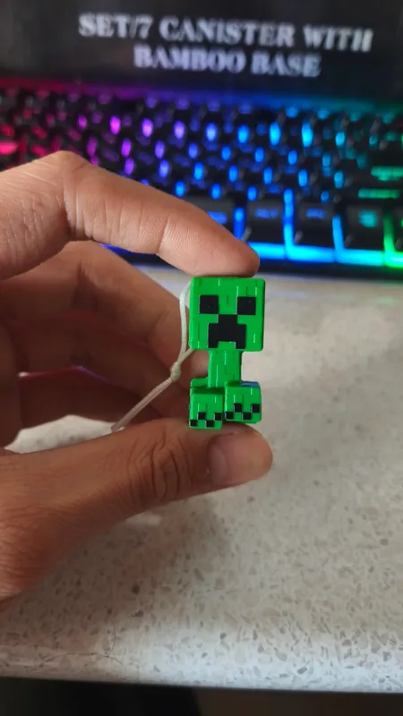 Kinder joy Minecraft figurkalari — фото 2