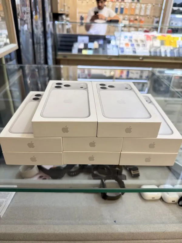 Iphone 17 pro max 256 1 sim silver Iphone 17 pro max 256 1 sim silver