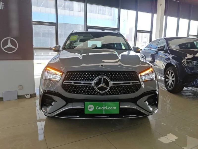 Mercedes-Benz GLE 350 Refreshed 4MATIC Stylish Edition