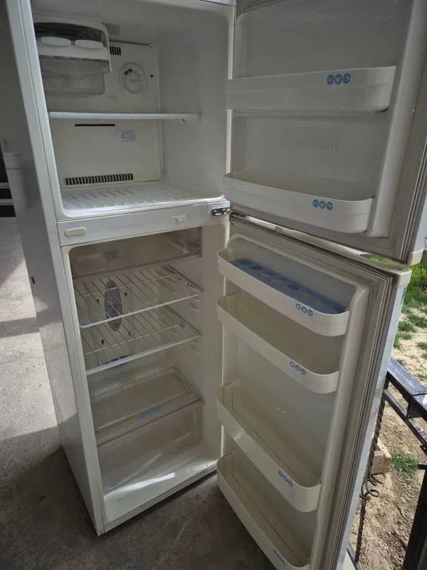 Продам холодильник LG GR-262 в хорошем состоянии (No Frost) Корея — фото 1