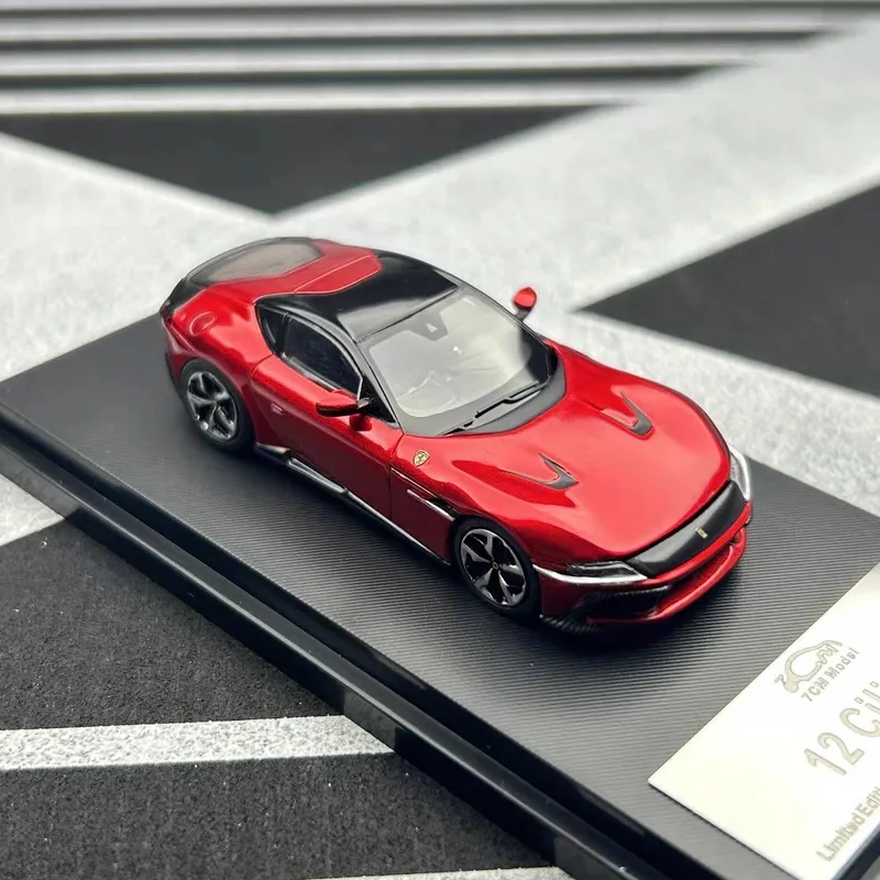 1:64 Ferrari 12Cilindri машинка коллекционное авто 2 1:64 Ferrari 12Cilindri машинка коллекционное авто 2