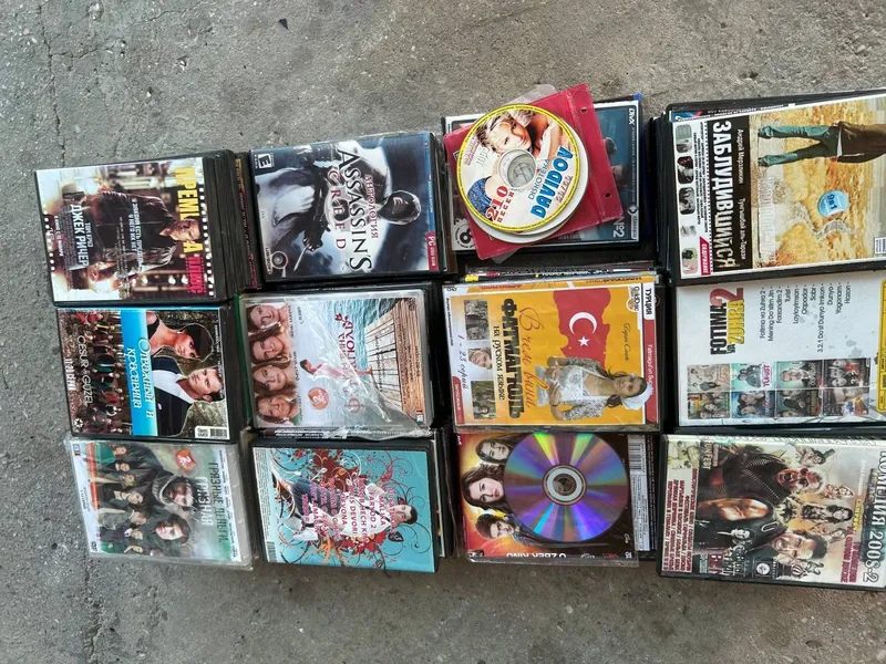 Cd-диски в хорошем состоянии 120штук аудио фирменные 3 Cd-диски в хорошем состоянии 120штук аудио фирменные 3