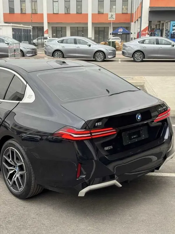 BMW i3 35L, naqd va halol nasiya 2