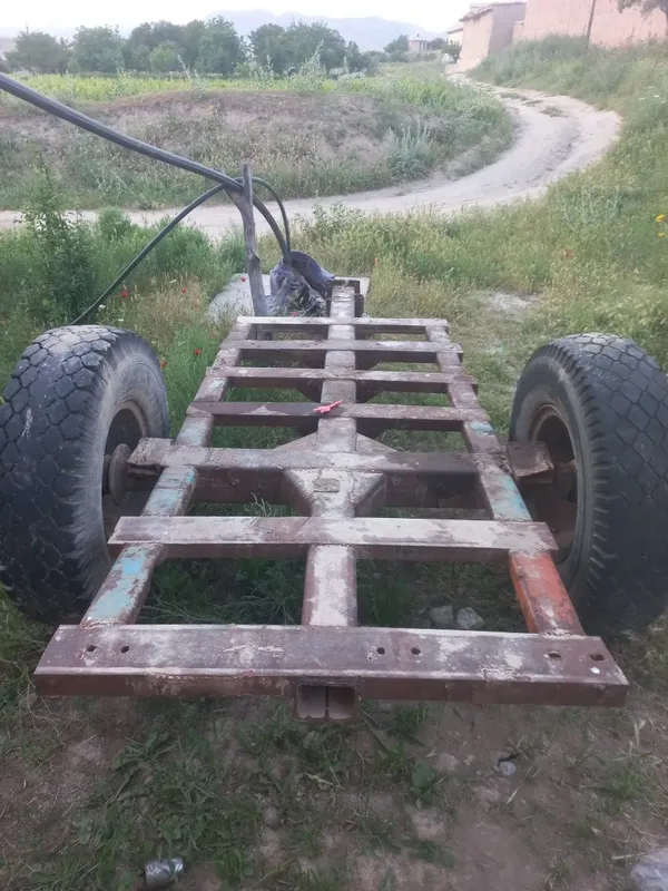 Traktorlar va yengil moshinalar uchun treller