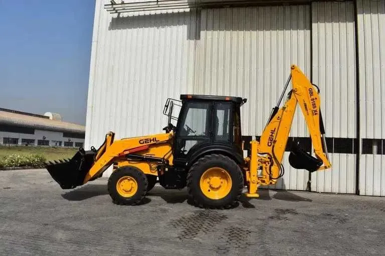 Новый Экскаватор погрузчик Gehl GBL-X920 рассрочка фоизсиз — фото 1