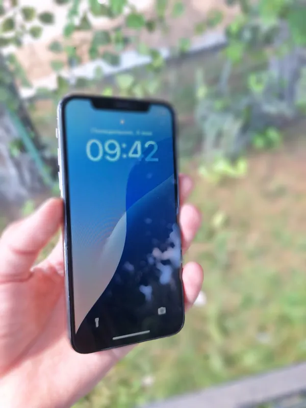 iPhone xs 4