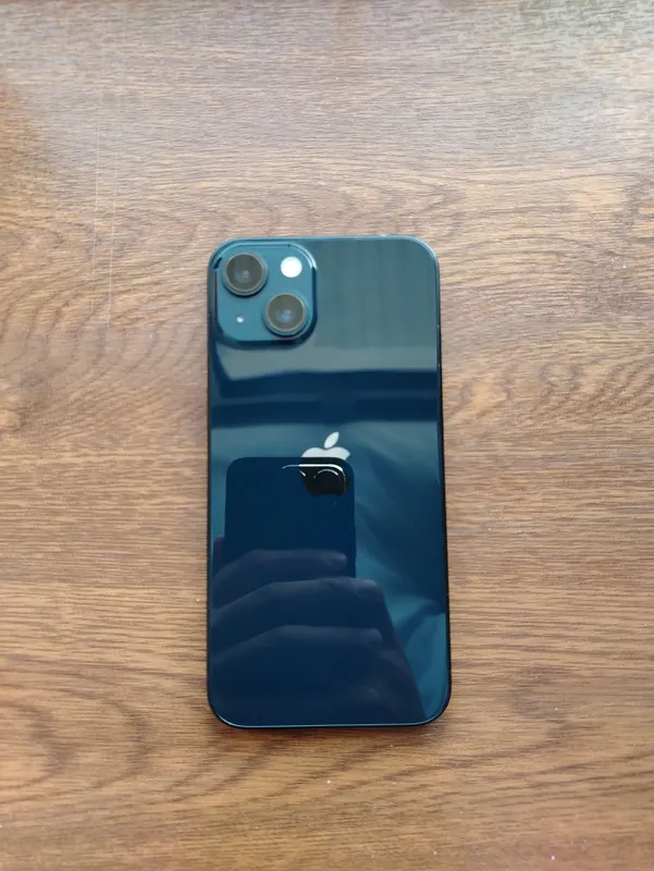 iPhone 13 128GB 2 iPhone 13 128GB 2