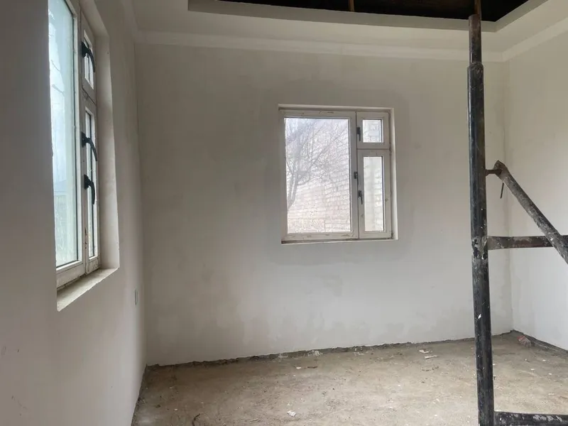 Hovli sotiladi chirchiq 4