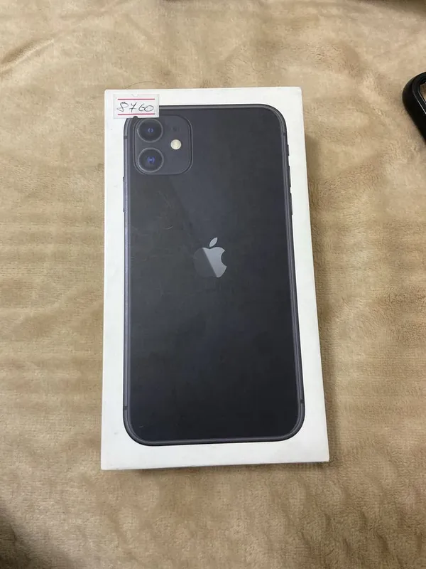 Iphone 11 sotiladi — фото 2