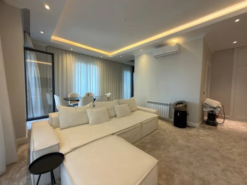 3 xonali kvartira, 85 m2, Yakkasaroy 10