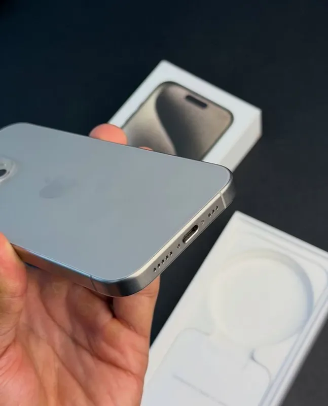 iPhone 15 Pro срочно 3 iPhone 15 Pro срочно 3