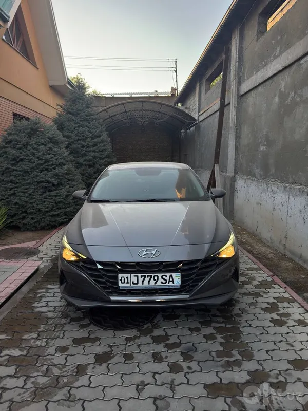 Hyundai Elantra 2.0 срочно 1 Hyundai Elantra 2.0 срочно 1