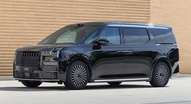 ZEEKR 009 2WD 7-seats naxt va xalol nasiya