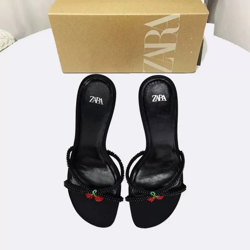 Zara. Olchali Kabluki