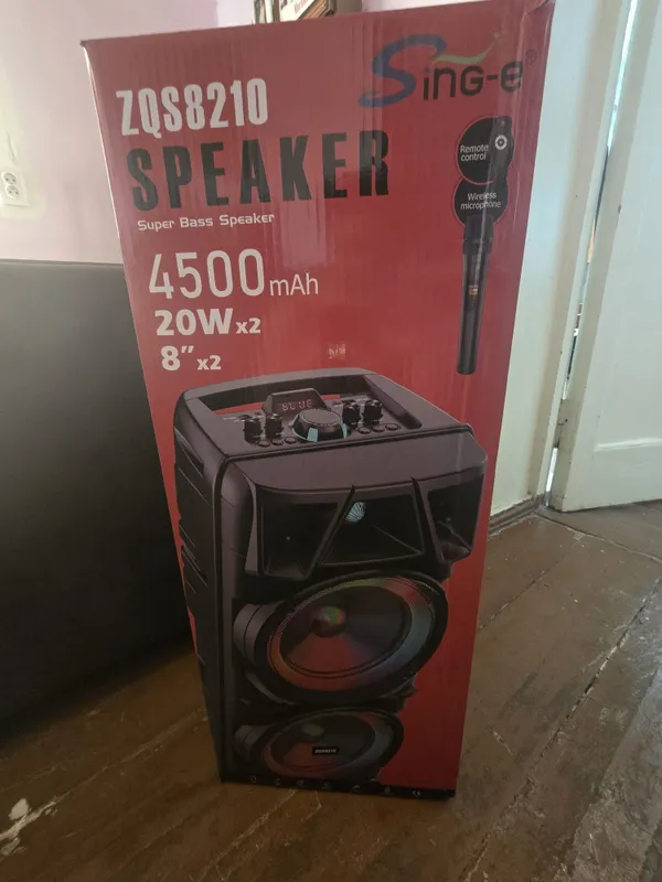 Продам блютуз колонку. 2